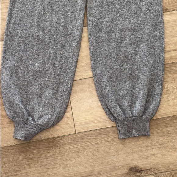 Song of Style Pawnie Blouson High Waist Jogger Sweatpants in gray size small - Picture 3 of 6